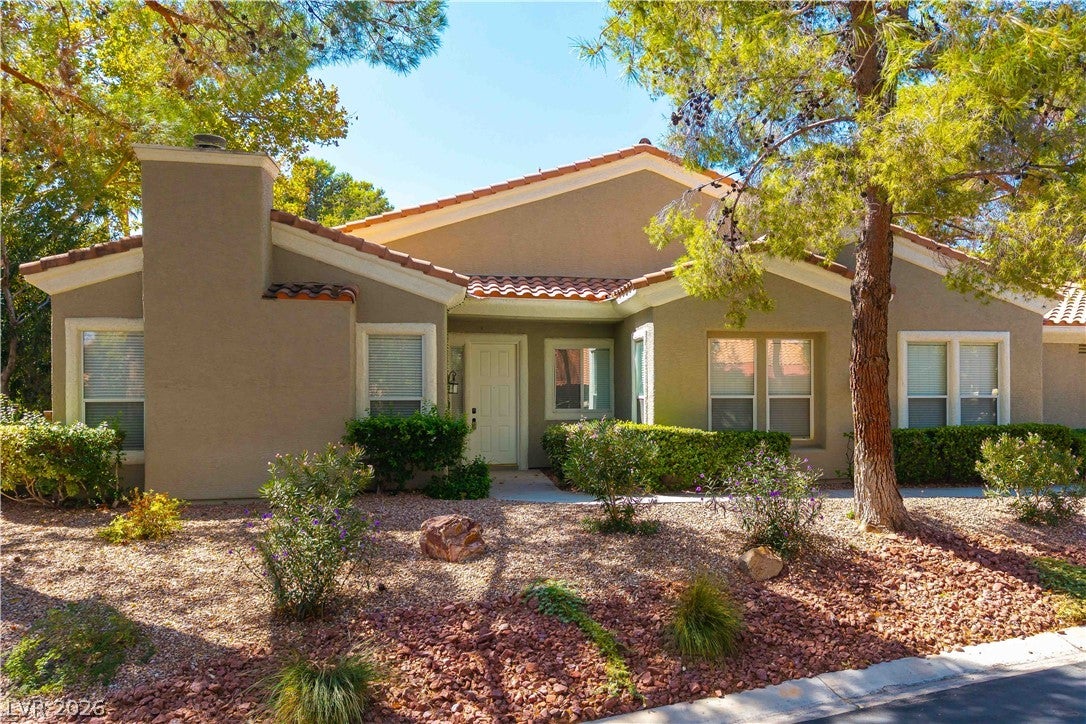 1924 Summer Pine Court 101