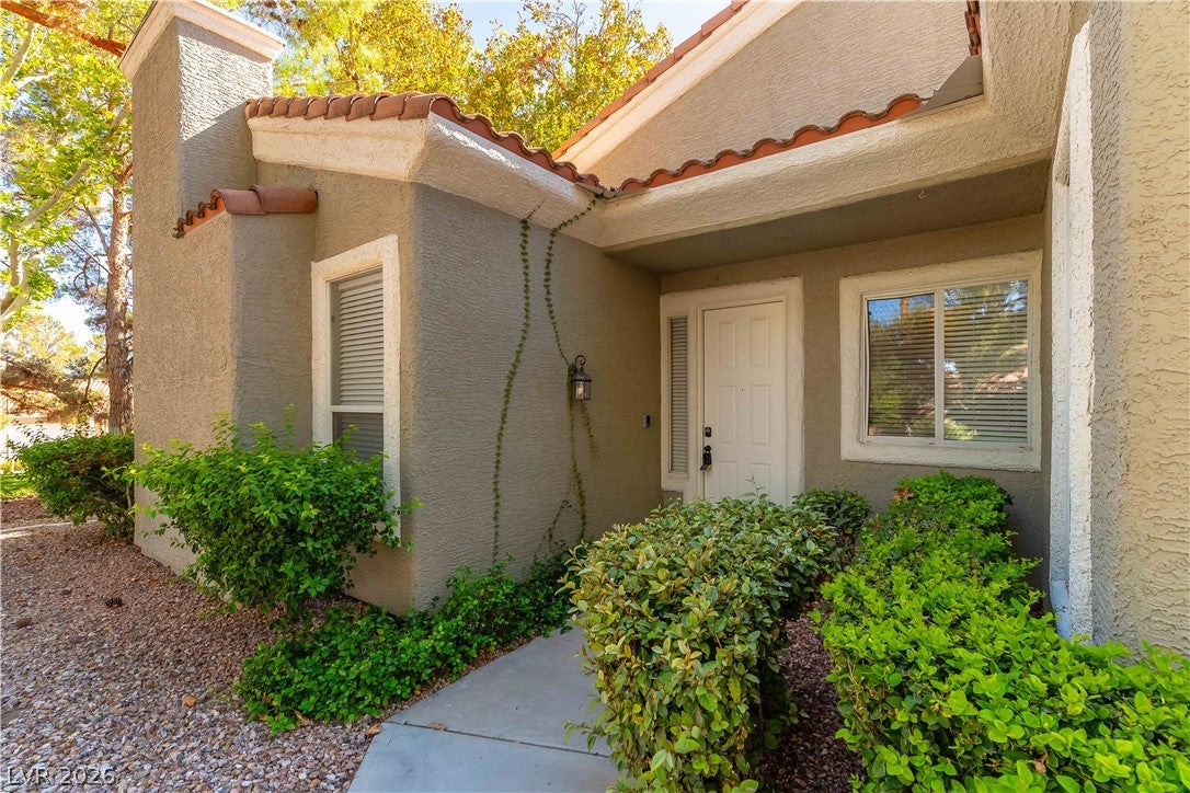 1924 Summer Pine Court 101