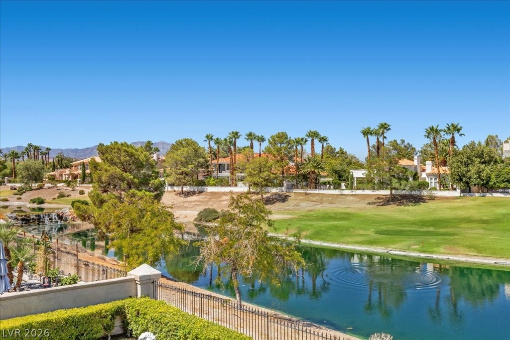 8188 Horseshoe Bend Lane