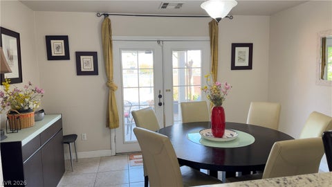 Townhouse For Rent - 10218 Birch Bluff Lane<br/> Clark County, Las Vegas, NV 89145