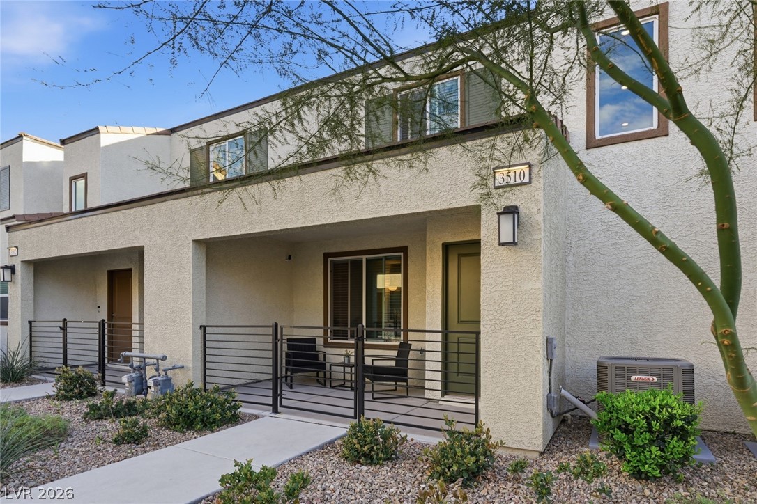 3510 Golden Chariot Avenue