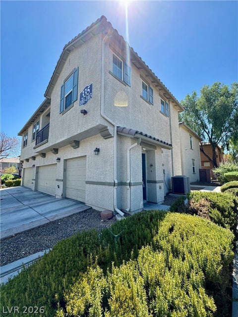 Condo For Rent - 335 Clarence House Avenue #103<br/> North Las Vegas, NV 89032
