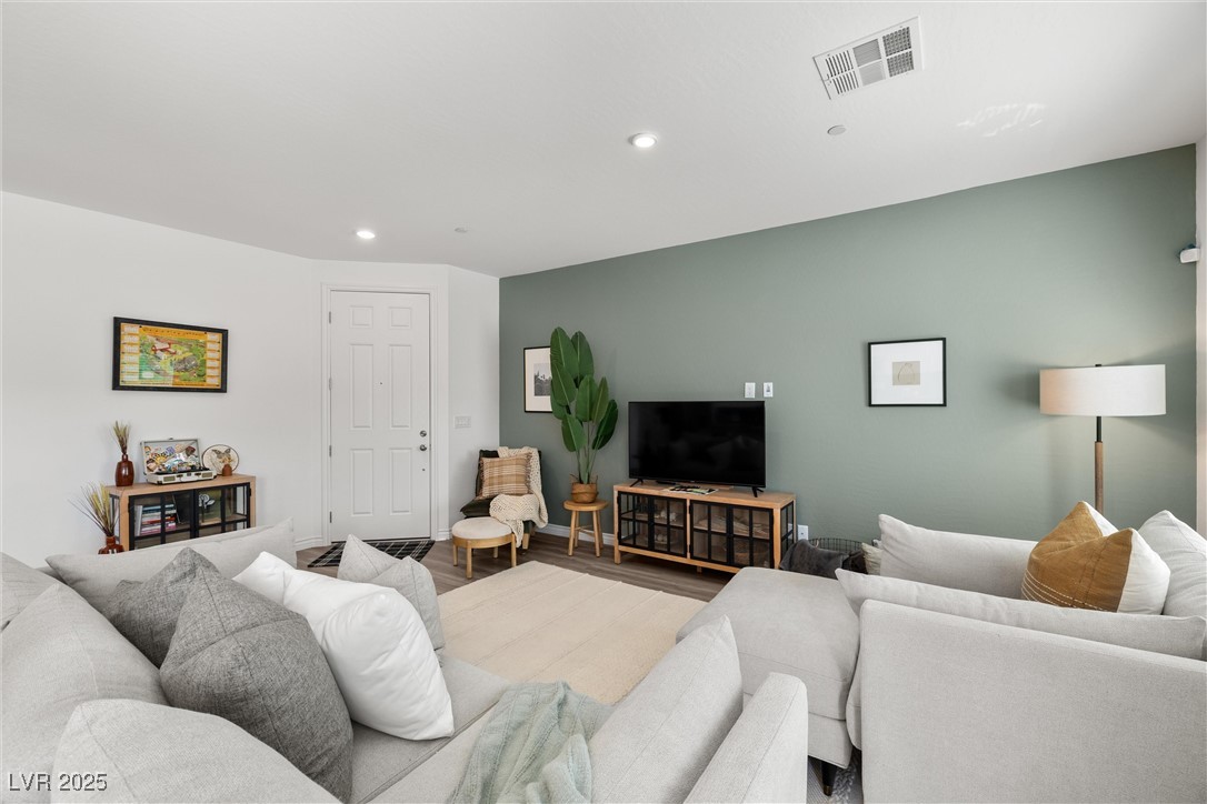 207 Callen Falls Avenue #1713, Henderson, Nevada image 6