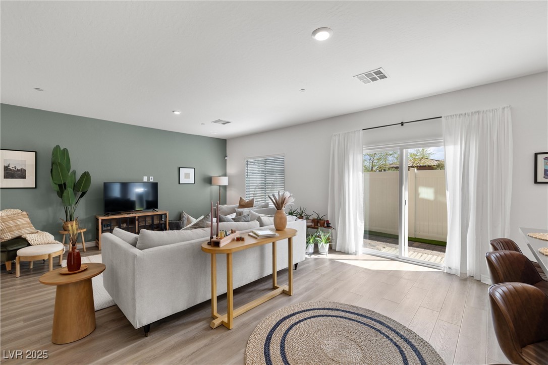 207 Callen Falls Avenue #1713, Henderson, Nevada image 14