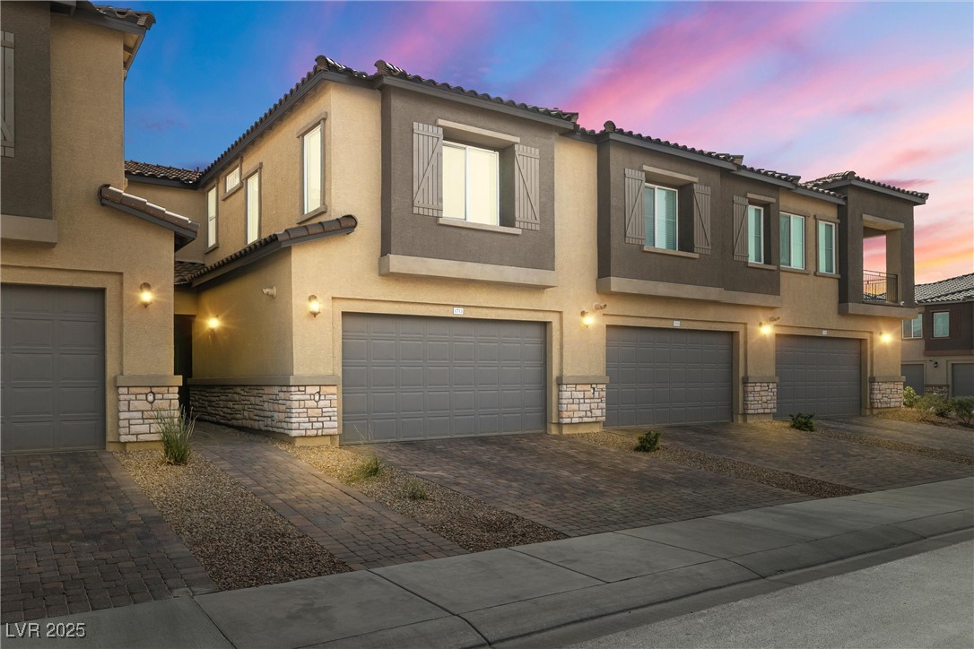 207 Callen Falls Avenue #1713, Henderson, Nevada image 2