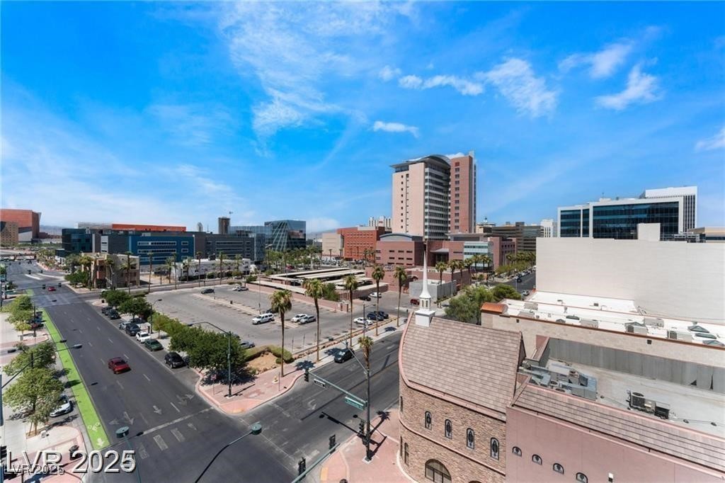 353 E Bonneville Avenue 711