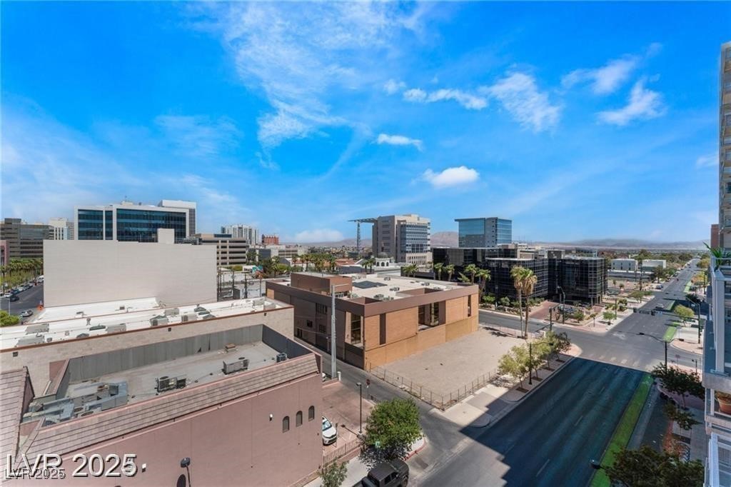 353 E Bonneville Avenue 711