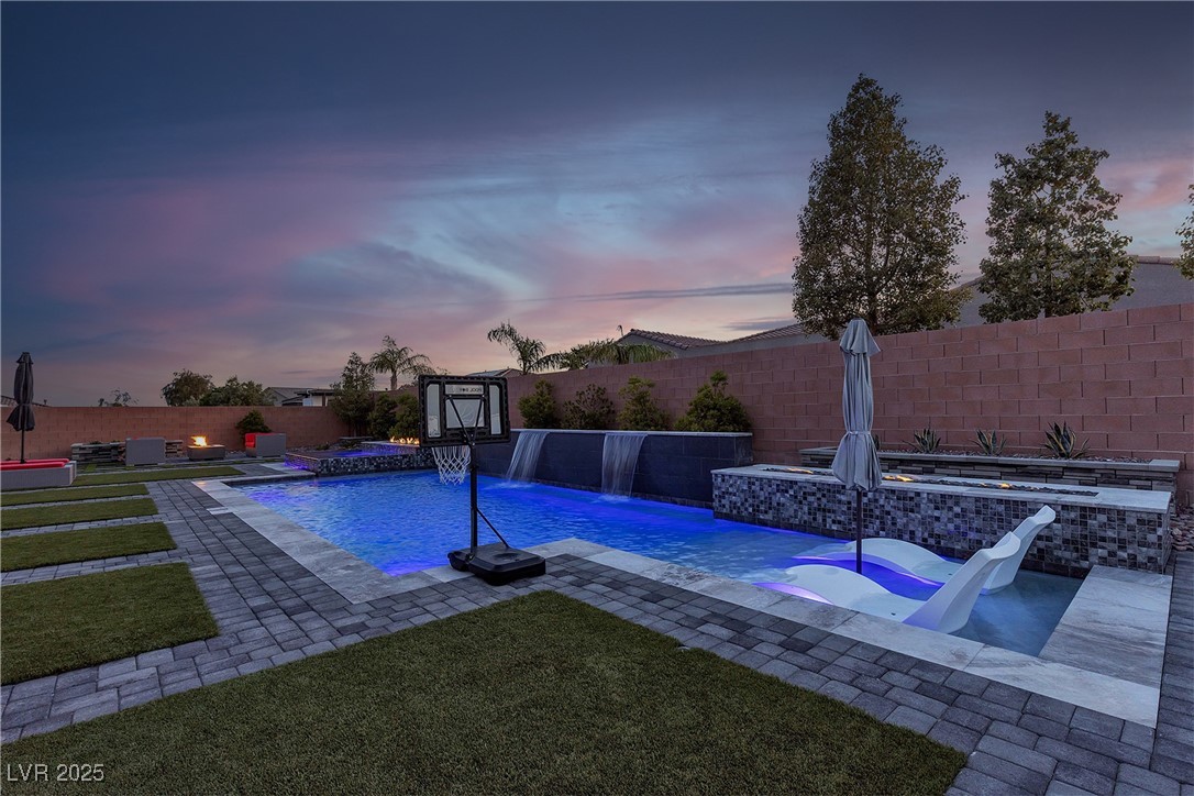 Las Vegas, Nevada 89131, United States, 4 Bedrooms Bedrooms, ,3 BathroomsBathrooms,Residential,Active,113488