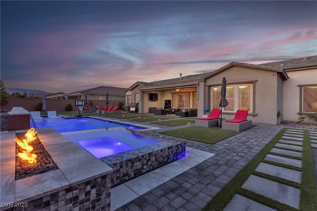 Las Vegas, Nevada 89131, United States, 4 Bedrooms Bedrooms, ,3 BathroomsBathrooms,Residential,Active,113488