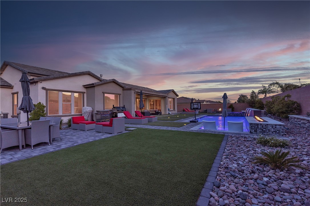 Las Vegas, Nevada 89131, United States, 4 Bedrooms Bedrooms, ,3 BathroomsBathrooms,Residential,Active,113488