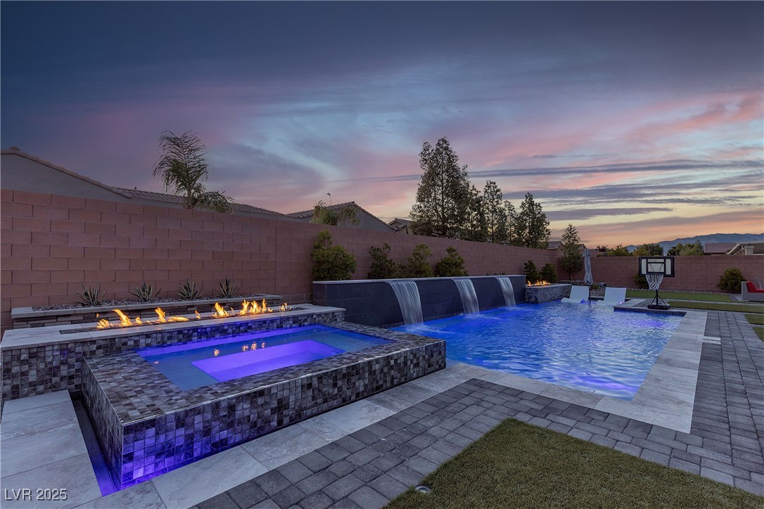 Las Vegas, Nevada 89131, United States, 4 Bedrooms Bedrooms, ,3 BathroomsBathrooms,Residential,Active,113488