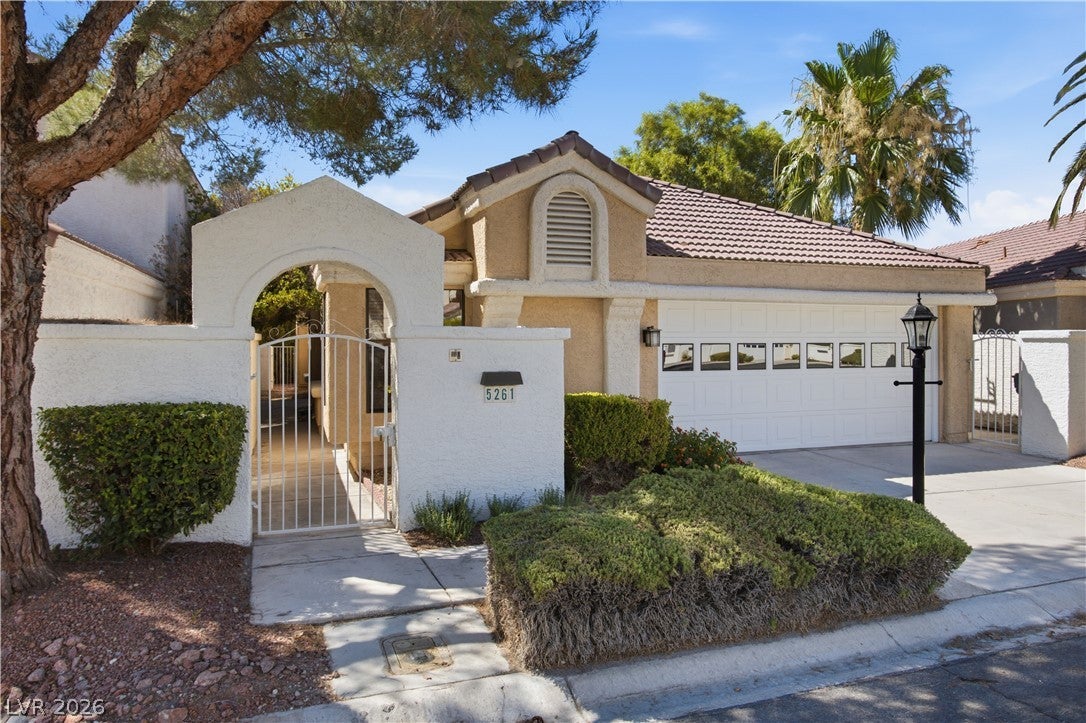 5261 Drifting Sands Court
