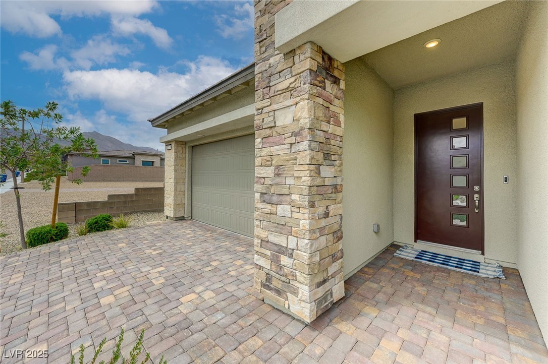 Properties 2 12436 Primrose Grove Lane