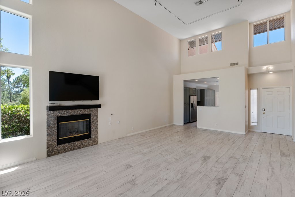 5016 Mount Pleasant Lane