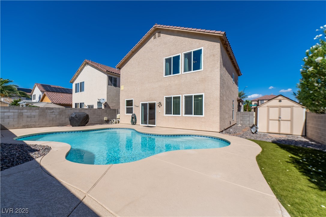 3553 Unique Way