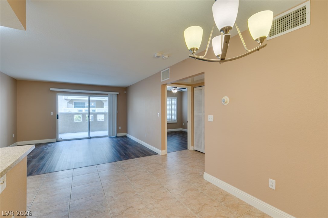 1909 Villa Palms Court 110