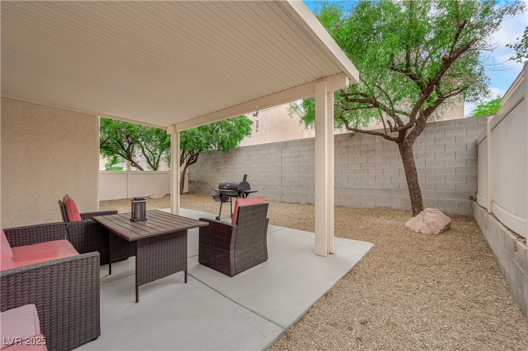 8873 Happy Stream Avenue, Las Vegas, Nevada image 35
