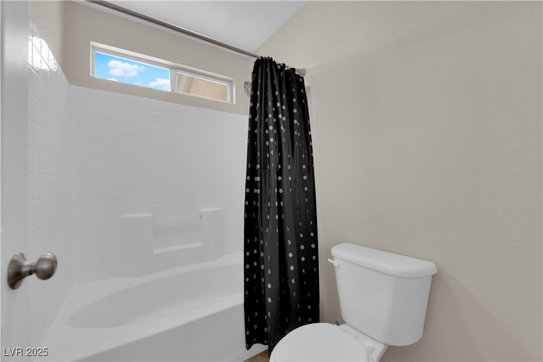 8873 Happy Stream Avenue, Las Vegas, Nevada image 33
