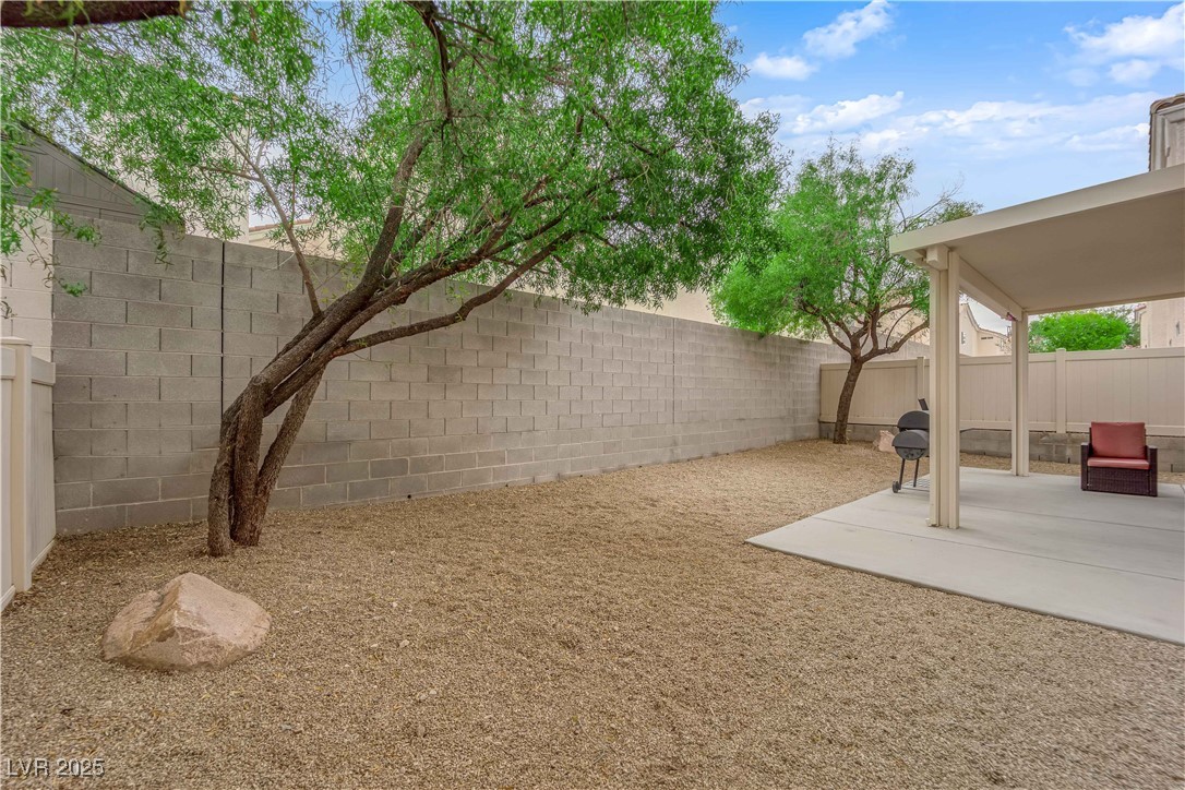 8873 Happy Stream Avenue, Las Vegas, Nevada image 37