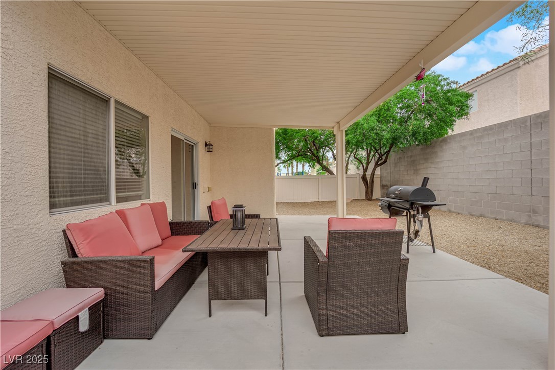 8873 Happy Stream Avenue, Las Vegas, Nevada image 39