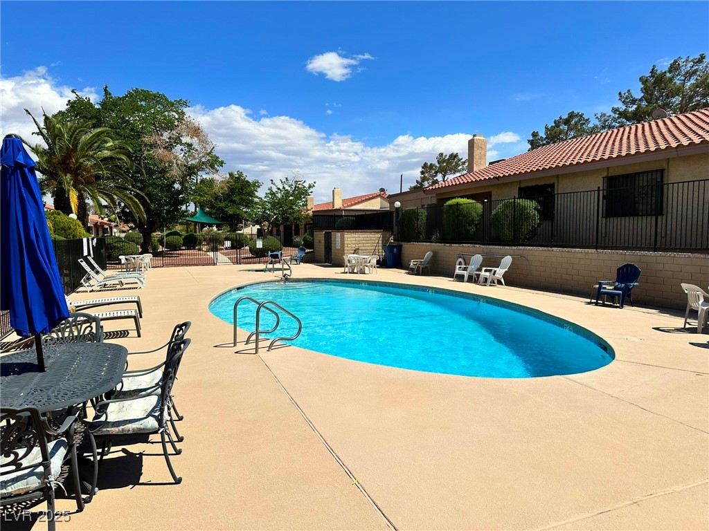 1868 Arbol Verde Way, Las Vegas, Nevada image 3