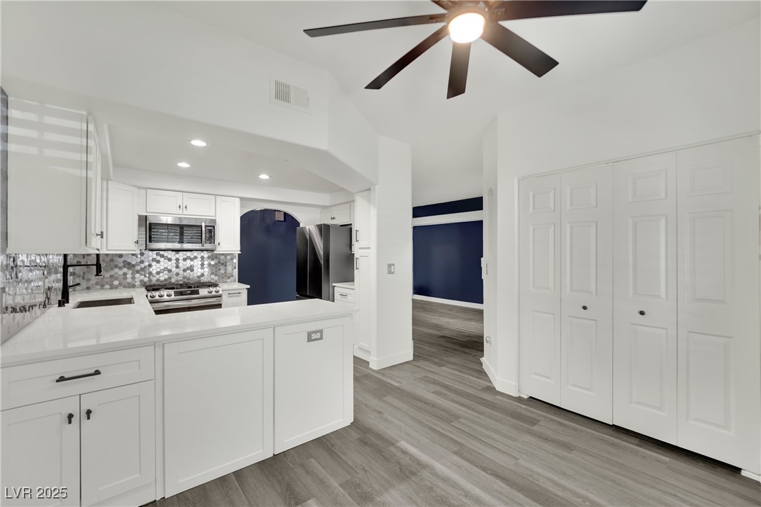 8408 White Eagle Avenue #101, Las Vegas, Nevada image 13