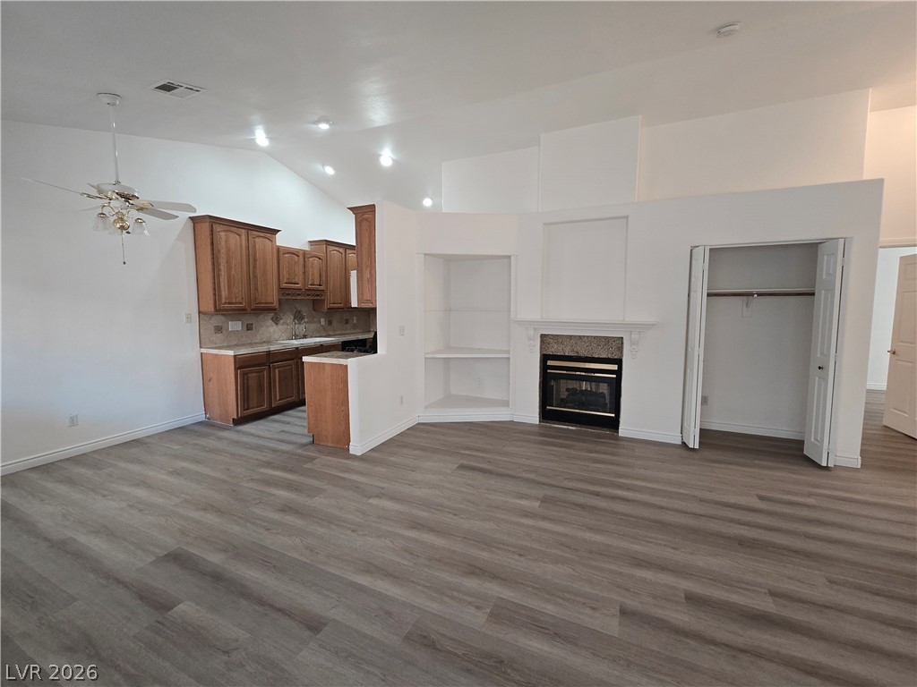 1612 N Torrey Pines Drive 104
