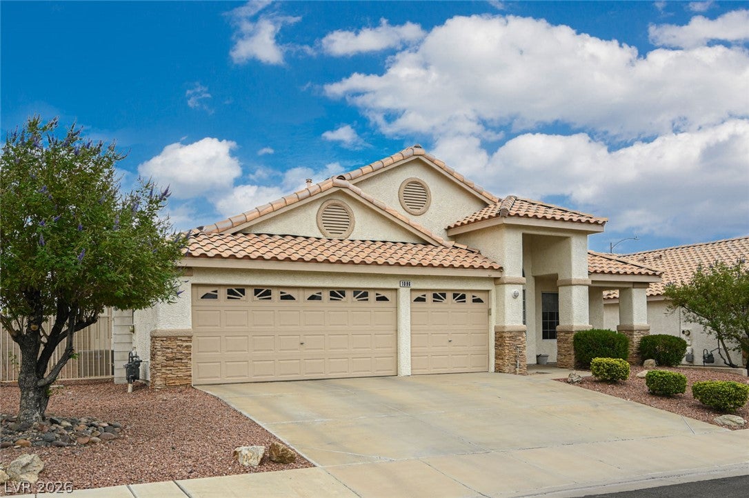 1096 Kabuki Avenue