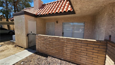 Multifamily For Rent - 2771 Eldora Circle Cir #B<br/> Las Vegas, NV 89146