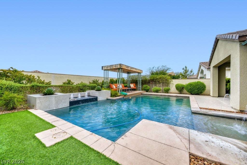 8450 Great Outdoors Street