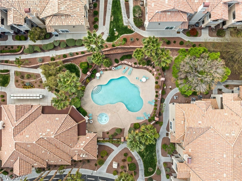 5855 Valley Drive 1080