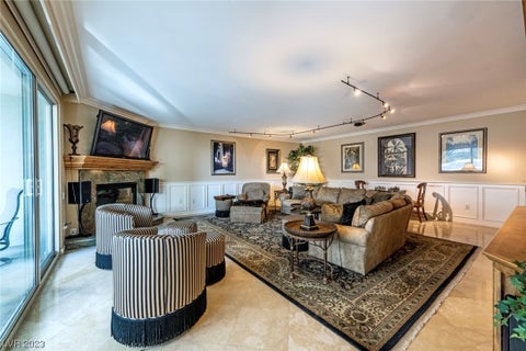 Photo of 2747 Paradise Road #301, Las Vegas, NV 89109 (MLS # 2543845)
