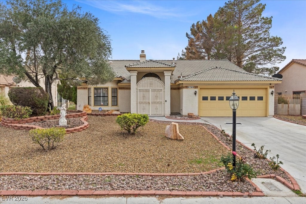 5705 Palma Del Sol Way