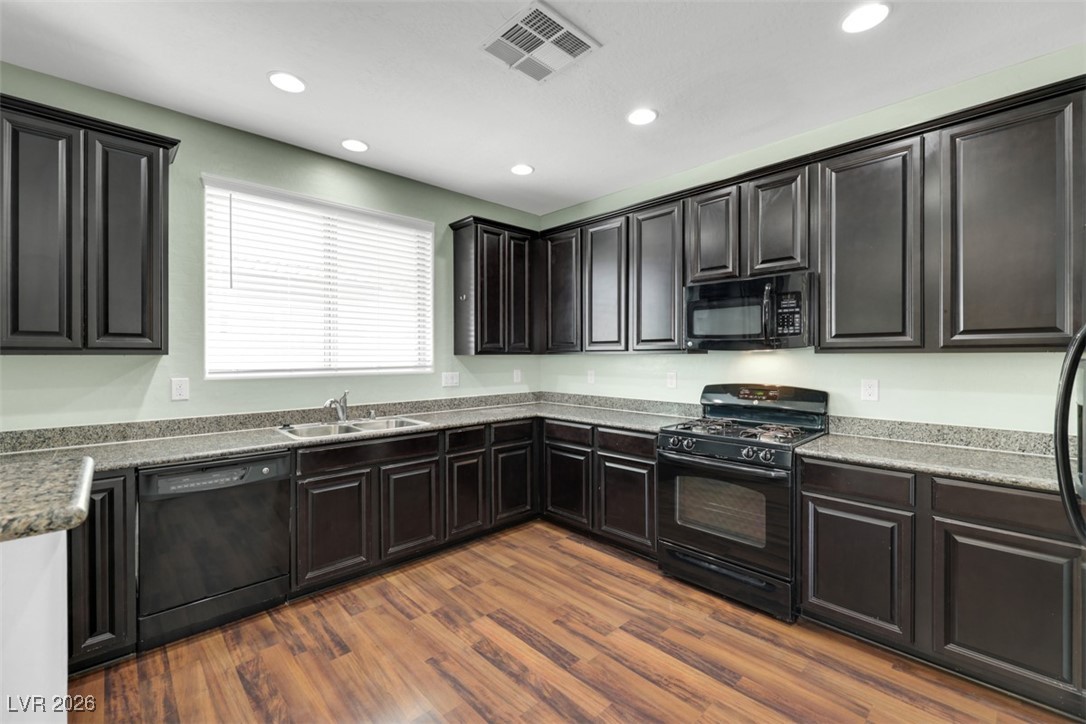 7595 Peaceful Trellis Drive