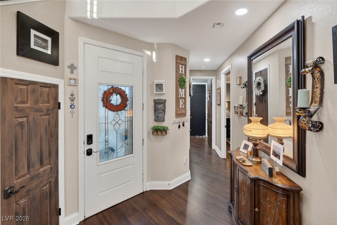 1085 Robin Leaf Court