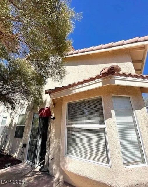 7573 Costanoa Street