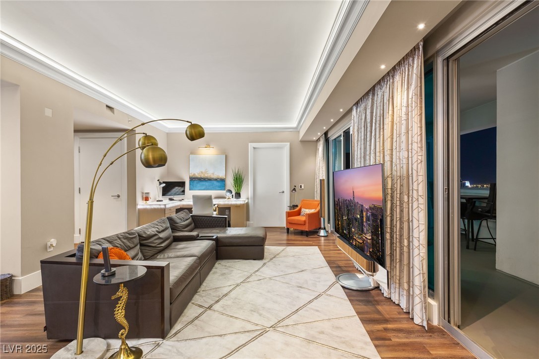 2700 Las Vegas Boulevard 3705