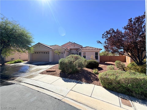 Homes For Sale - 3917 Robin Knot Court<br/> North Las Vegas, NV 89084