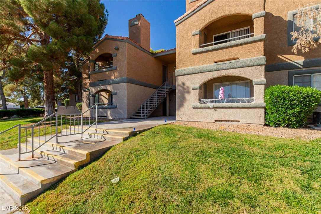 221 Mission Catalina Lane 101