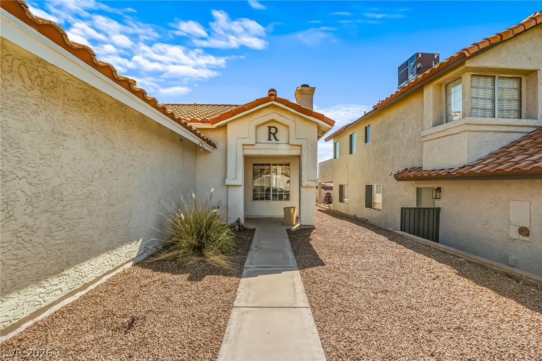 3186 Canyon Terrace Drive