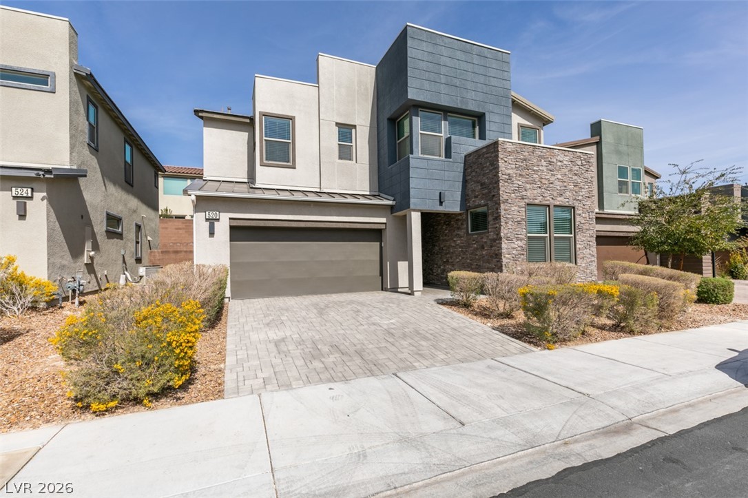 520 Founders Creek Avenue
