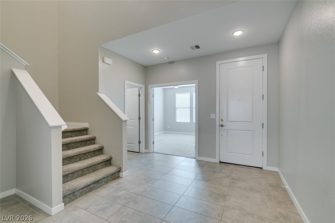 520 Founders Creek Avenue