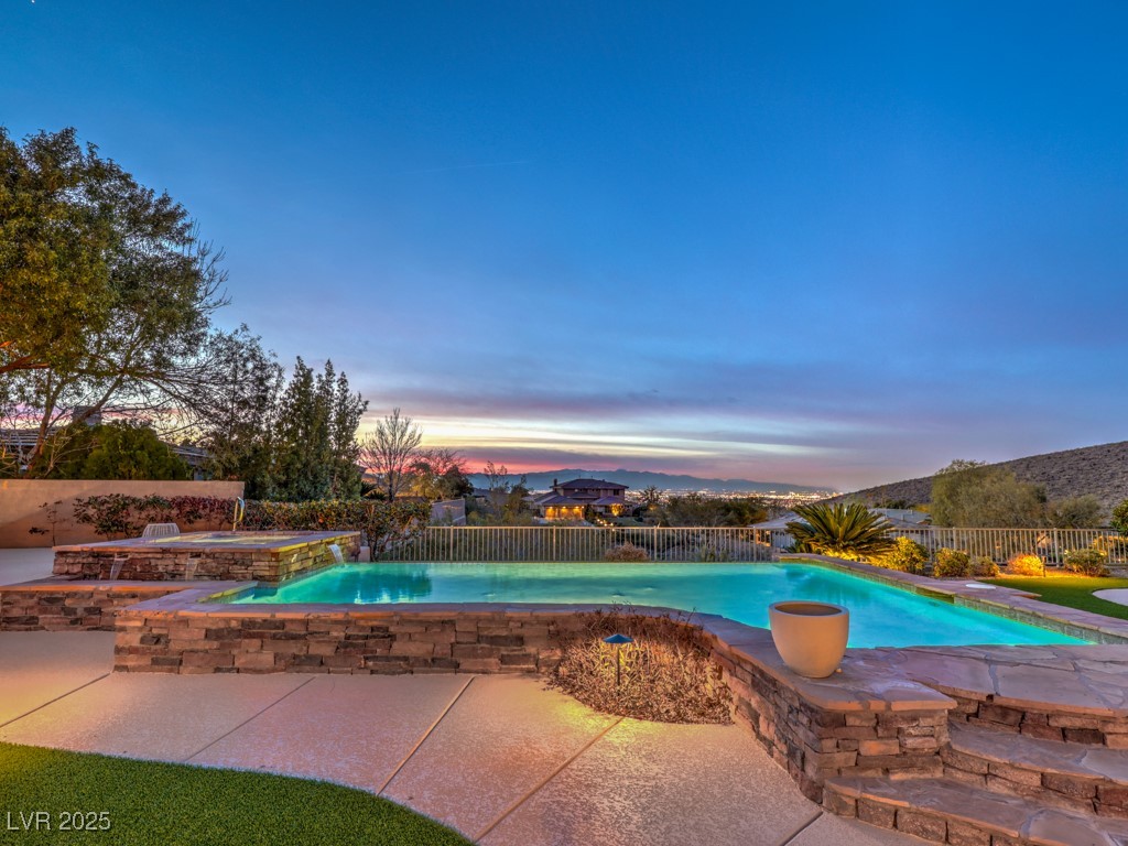 30 Dry Brook Trail, Henderson, Nevada image 2