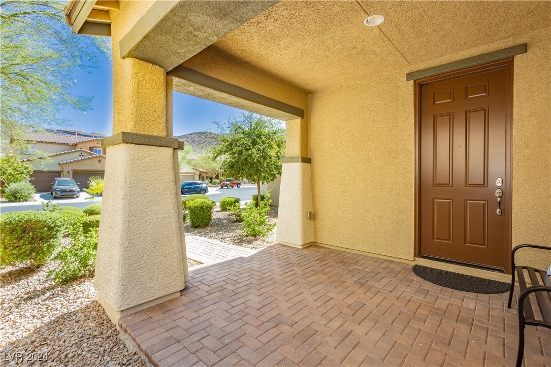 928 Pastel Dusk Court, Henderson, Nevada image 7