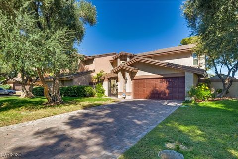 Photo of 840 Pinehurst Drive, Las Vegas, NV 89109 (MLS # 2729370)