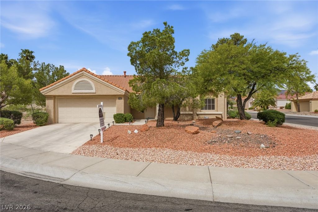Photo of 2809 Tumble Creek Court, Las Vegas, NV 89134 (MLS # 2776689)