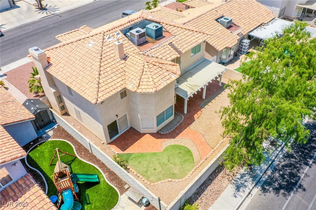 Properties 3 2704 Coventry Green Avenue
