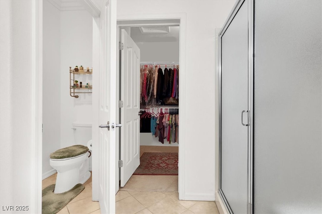 Henderson, Nevada 89052, United States, 2 Bedrooms Bedrooms, ,2 BathroomsBathrooms,Residential,Pending,85013