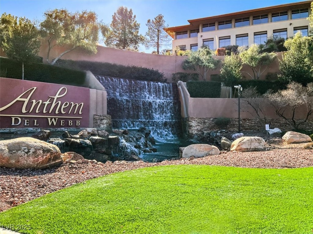 Henderson, Nevada 89052, United States, 2 Bedrooms Bedrooms, ,2 BathroomsBathrooms,Residential,Pending,85013