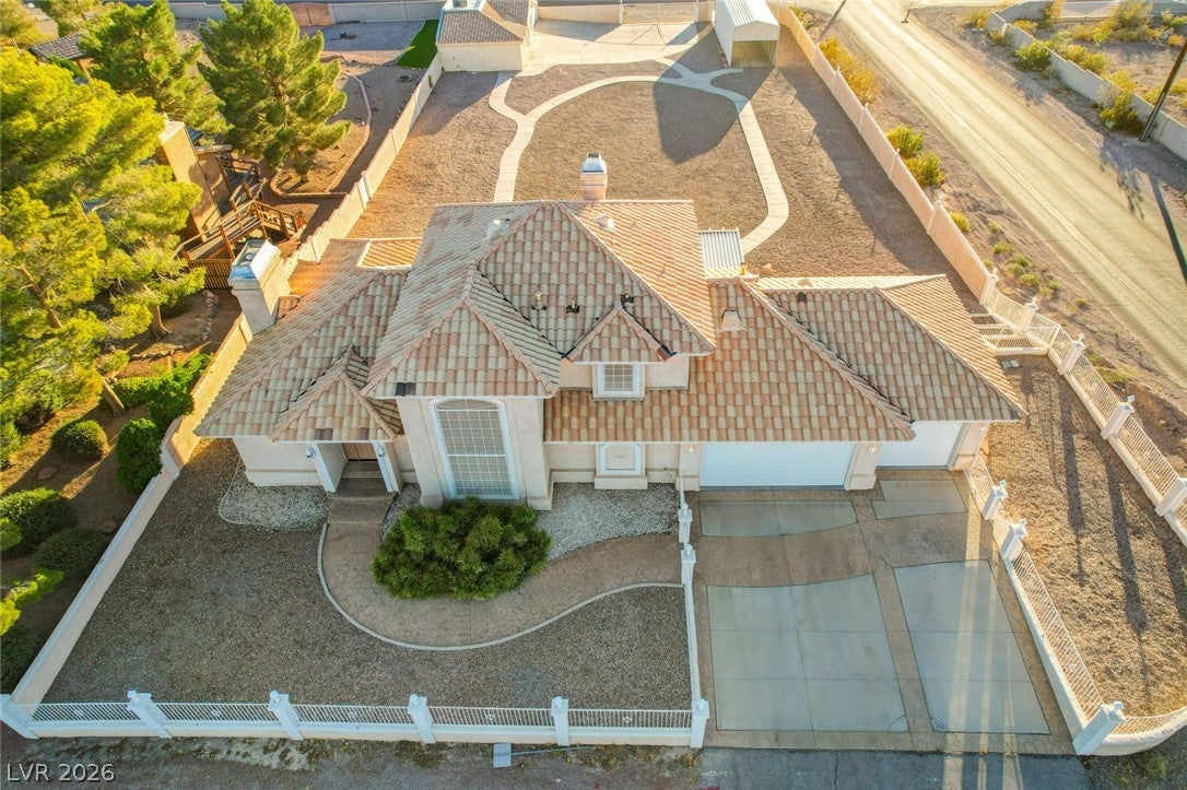 640 N Racetrack Road